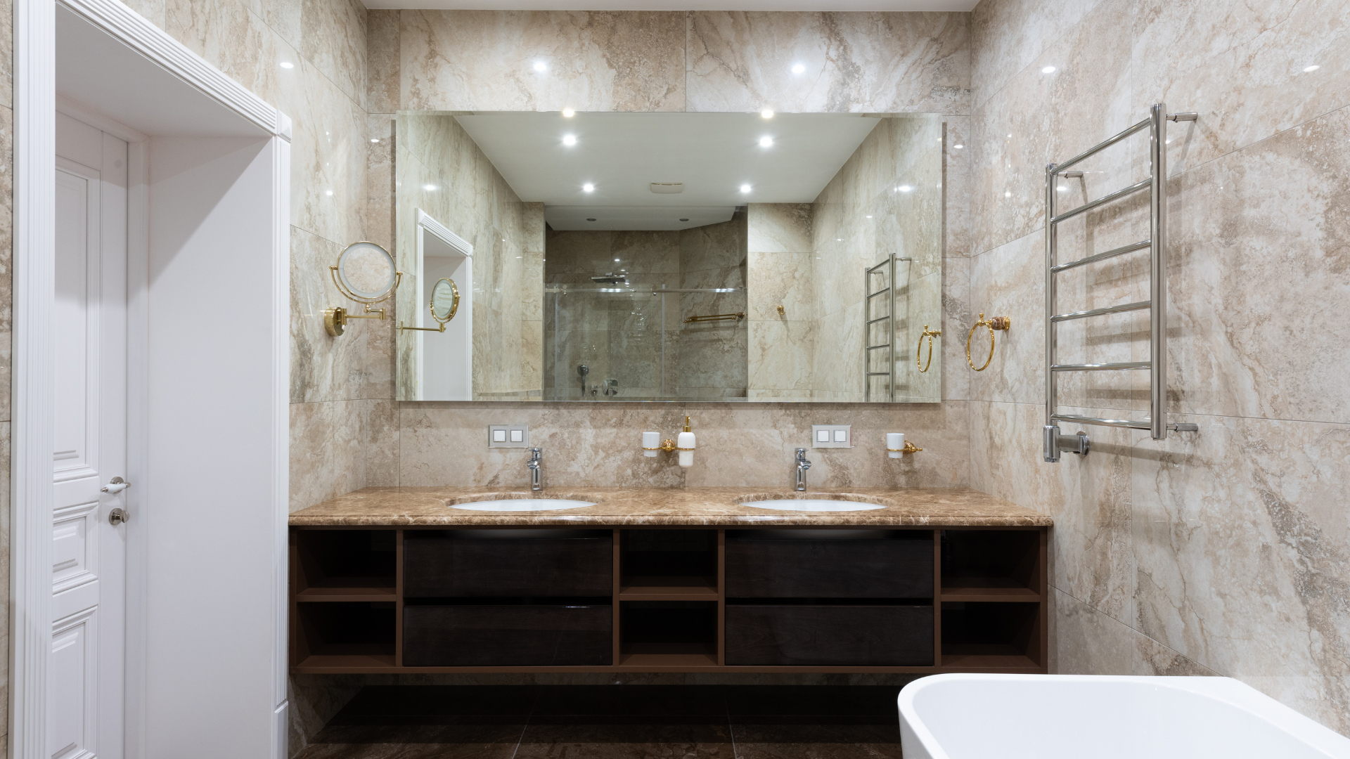 You are currently viewing 12 Stylish Vinyl Flooring Bathroom Ideas that Make Your Space Stand Out