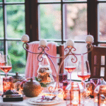 10 Idées de Table de Noël Rouge et Blanche pour une Élégance de Fête Inoubliable