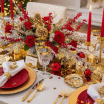 10 Idées de Table de Noël Rouge et Or Qui Apportent une Élégance Festive